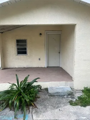 2112 Lee Street Orlando FL 32805