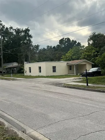 2112 Lee Street Orlando FL 32805