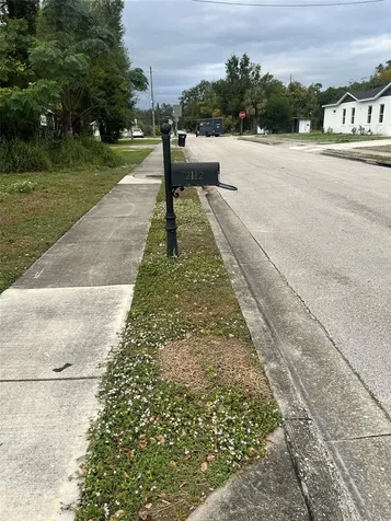 2112 Lee Street Orlando FL 32805