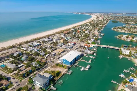 1805 Pass-a-grille Way St Pete Beach FL 33706