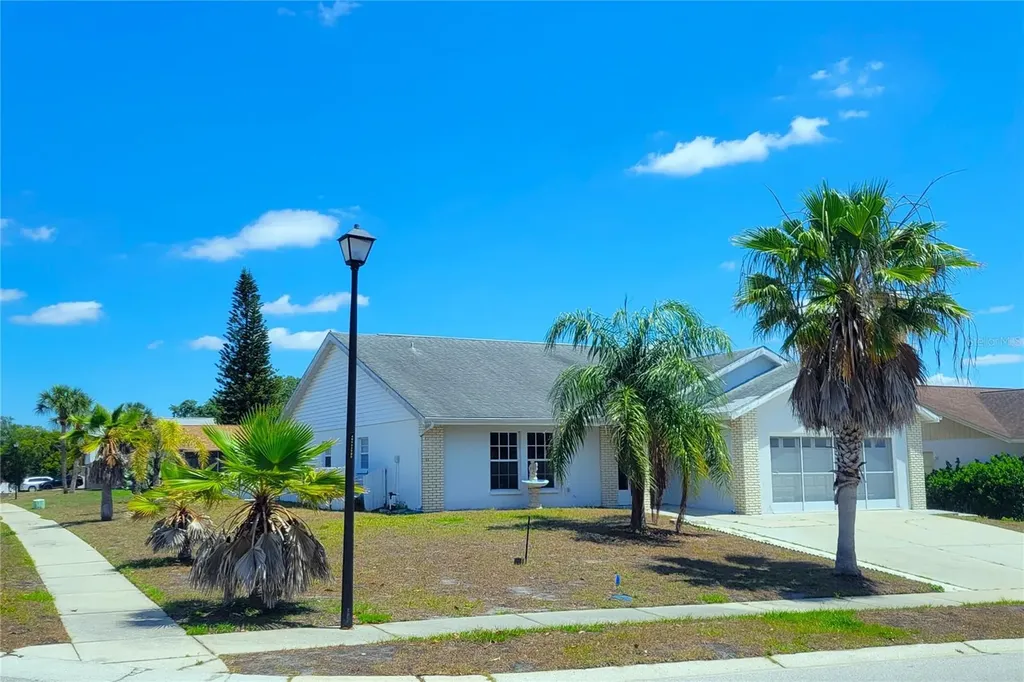 18664 White Pine Circle Hudson FL 34667