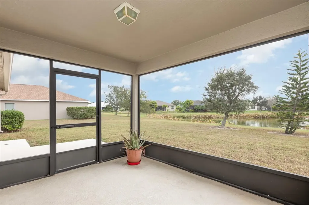 221 Star Shell Drive Apollo Beach FL 33572