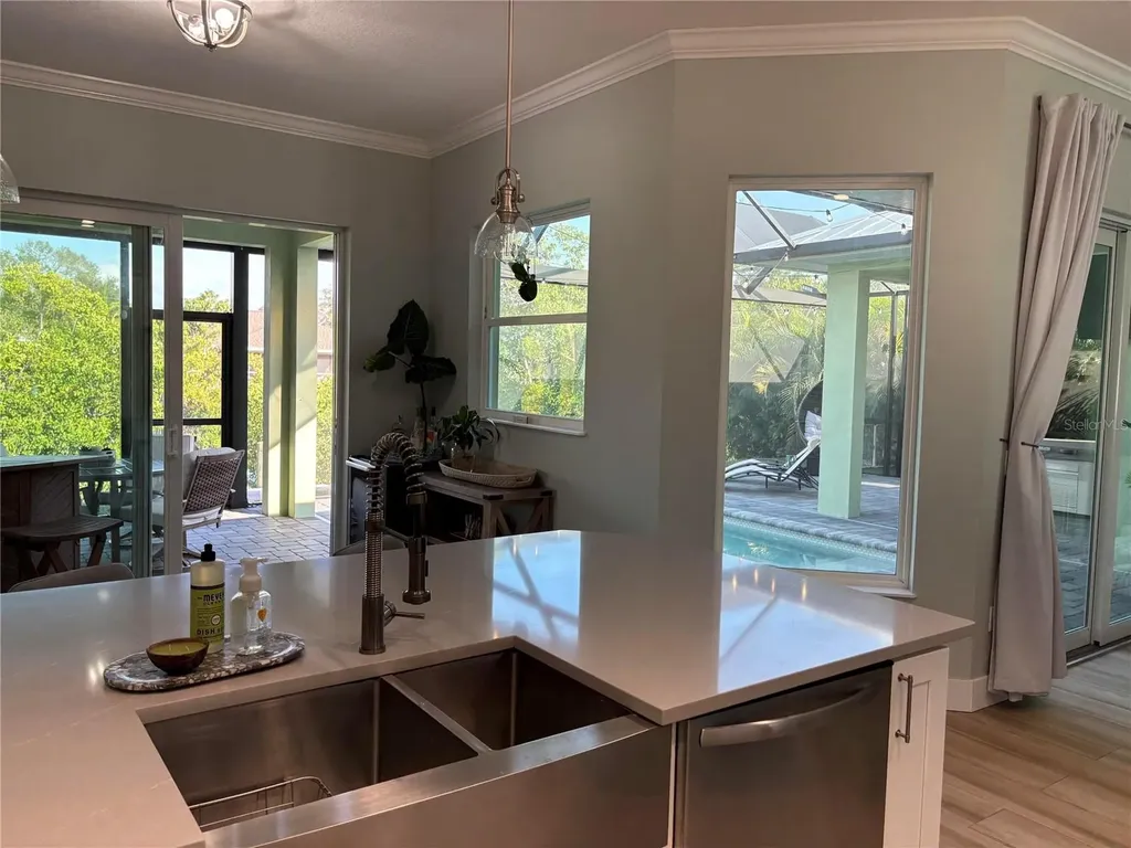 805 30th Court E Bradenton FL 34208