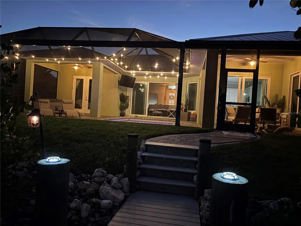 805 30th Court E Bradenton FL 34208