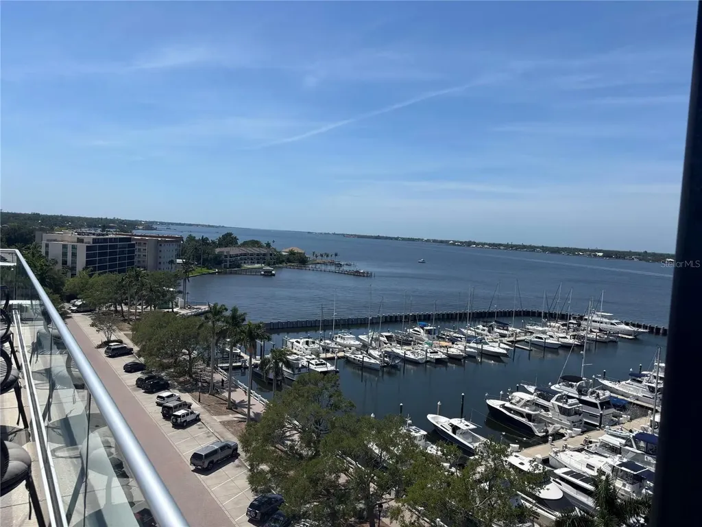 805 30th Court E Bradenton FL 34208