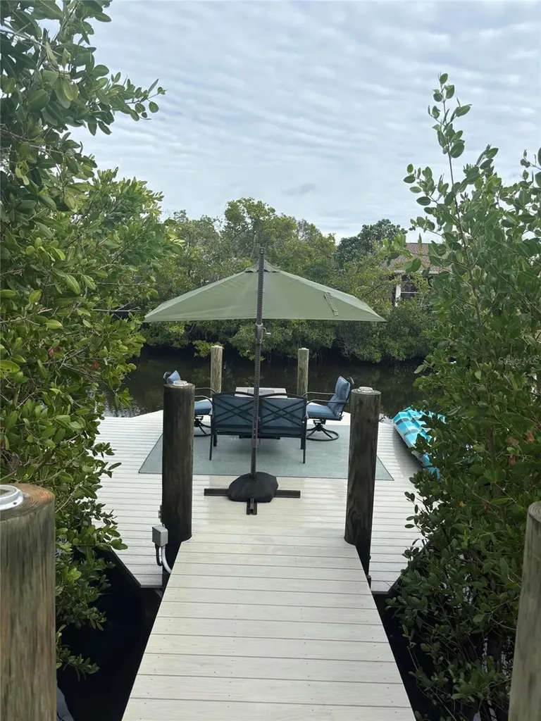 805 30th Court E Bradenton FL 34208