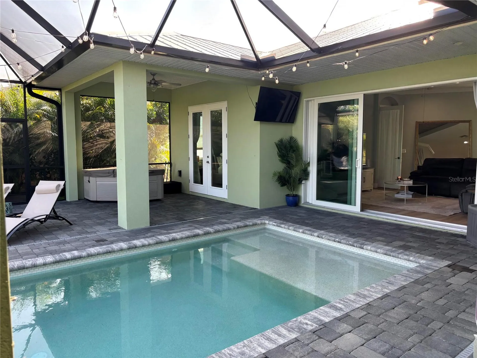805 30th Court E Bradenton FL 34208