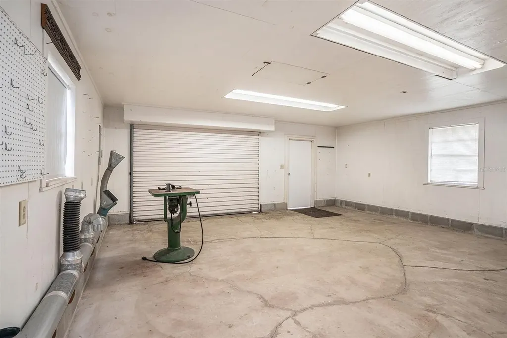 2110 Siloam Springs Drive Dover FL 33527