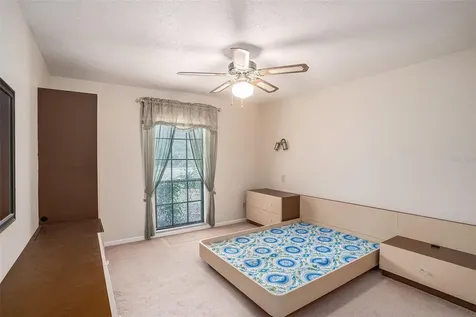 2110 Siloam Springs Drive Dover FL 33527