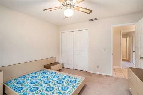 2110 Siloam Springs Drive Dover FL 33527