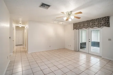 2110 Siloam Springs Drive Dover FL 33527