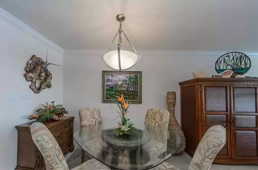 11605 3rd Street E Treasure Island FL 33706