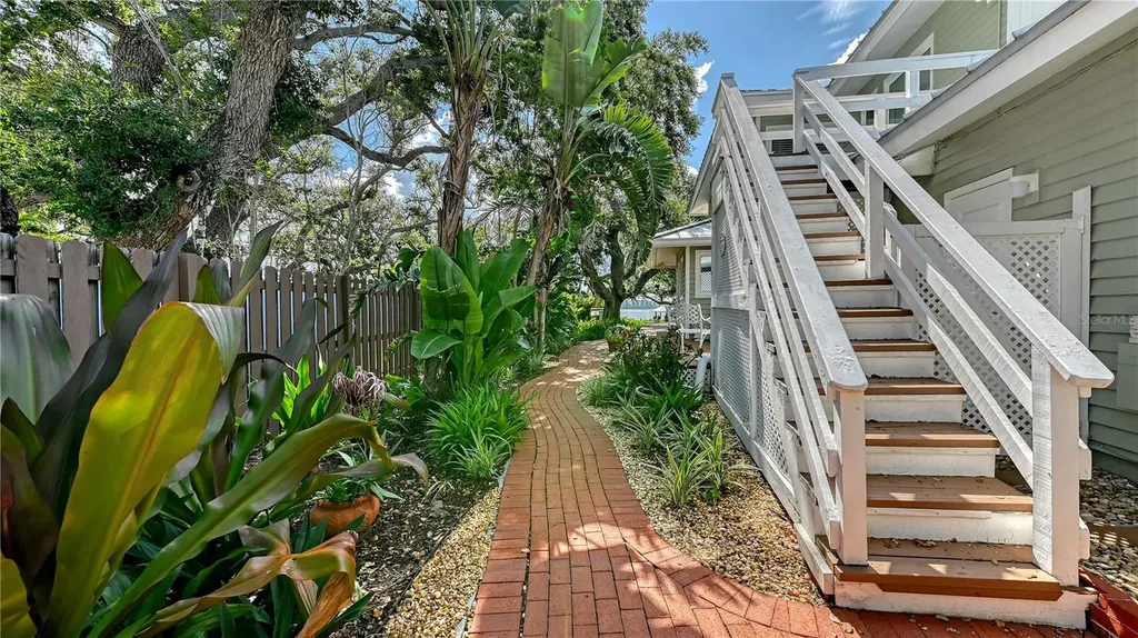 1042 N Casey Key Road Osprey FL 34229