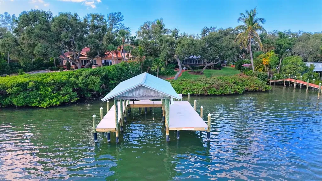1042 N Casey Key Road Osprey FL 34229