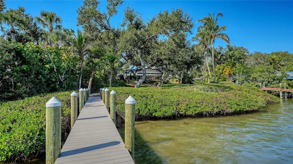 1042 N Casey Key Road Osprey FL 34229