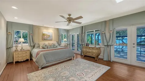 1042 N Casey Key Road Osprey FL 34229