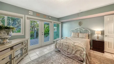 1042 N Casey Key Road Osprey FL 34229