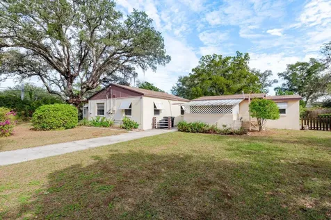 2883 State Road 590 Clearwater FL 33759