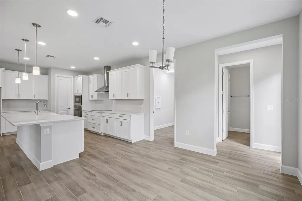 984 Hawksnest Point Oviedo FL 32765