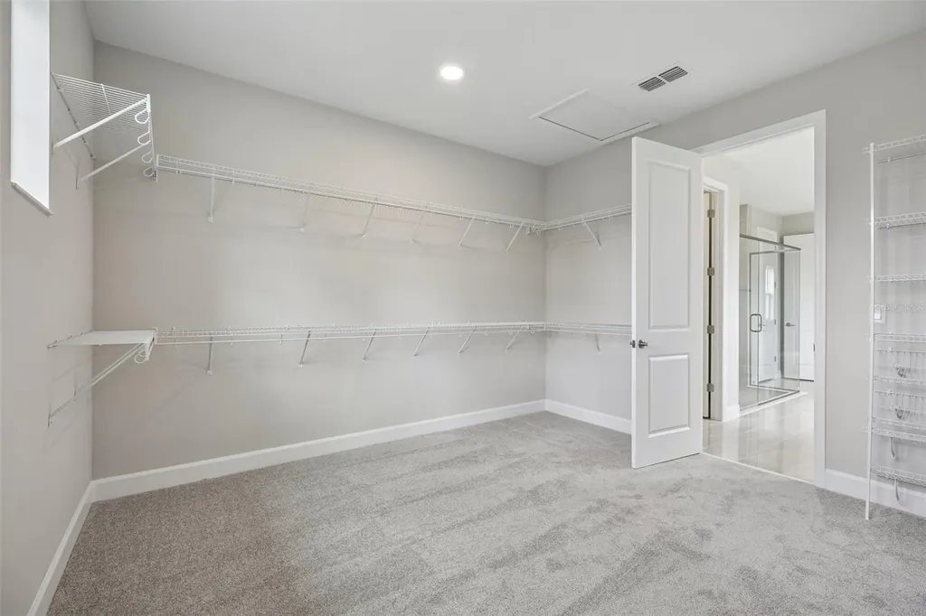 984 Hawksnest Point Oviedo FL 32765
