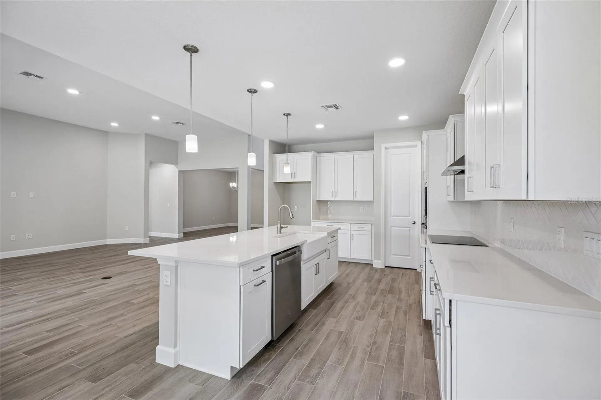 984 Hawksnest Point Oviedo FL 32765
