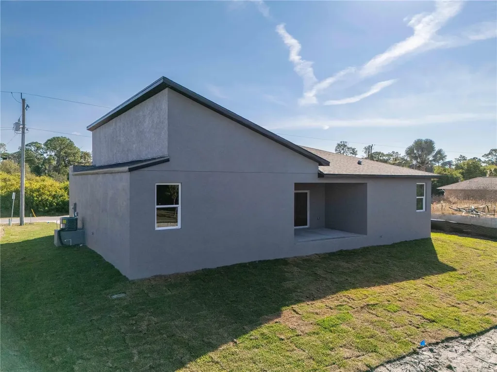 15 Ramblewood Street Port Charlotte FL 33953