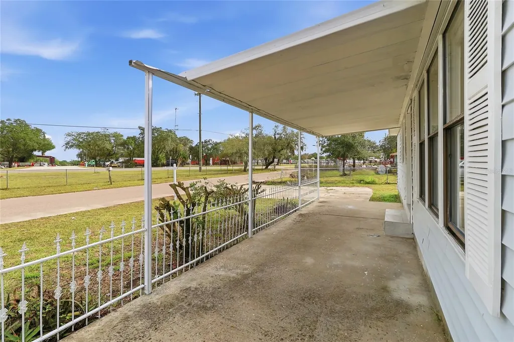 419 Sunrise Boulevard Polk City FL 33868