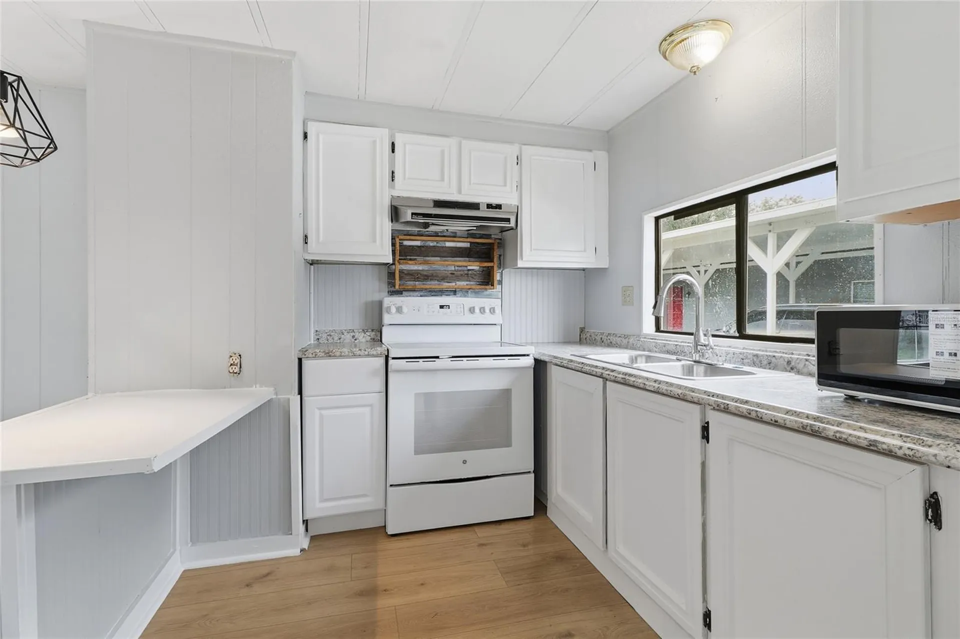 419 Sunrise Boulevard Polk City FL 33868