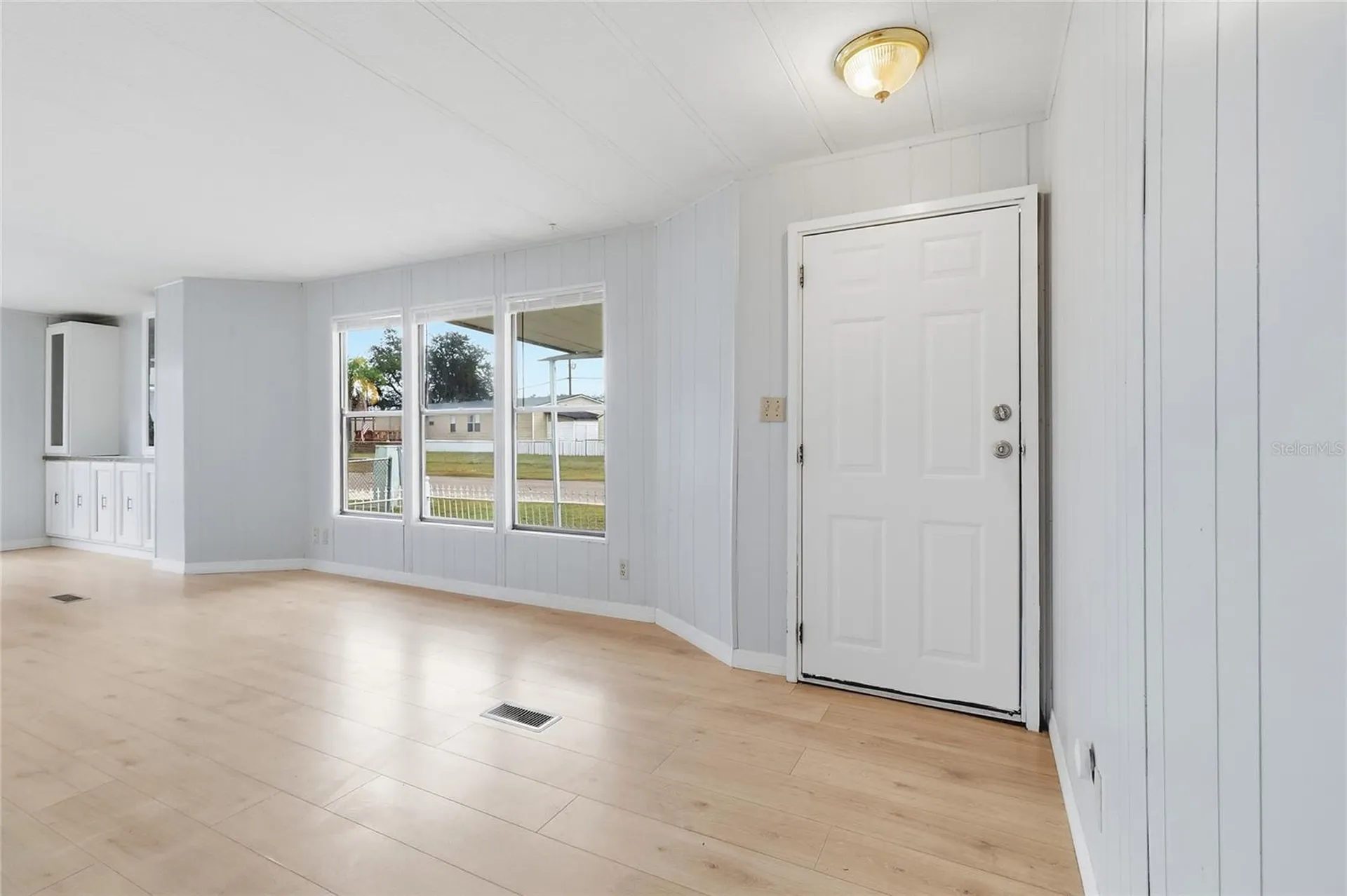 419 Sunrise Boulevard Polk City FL 33868