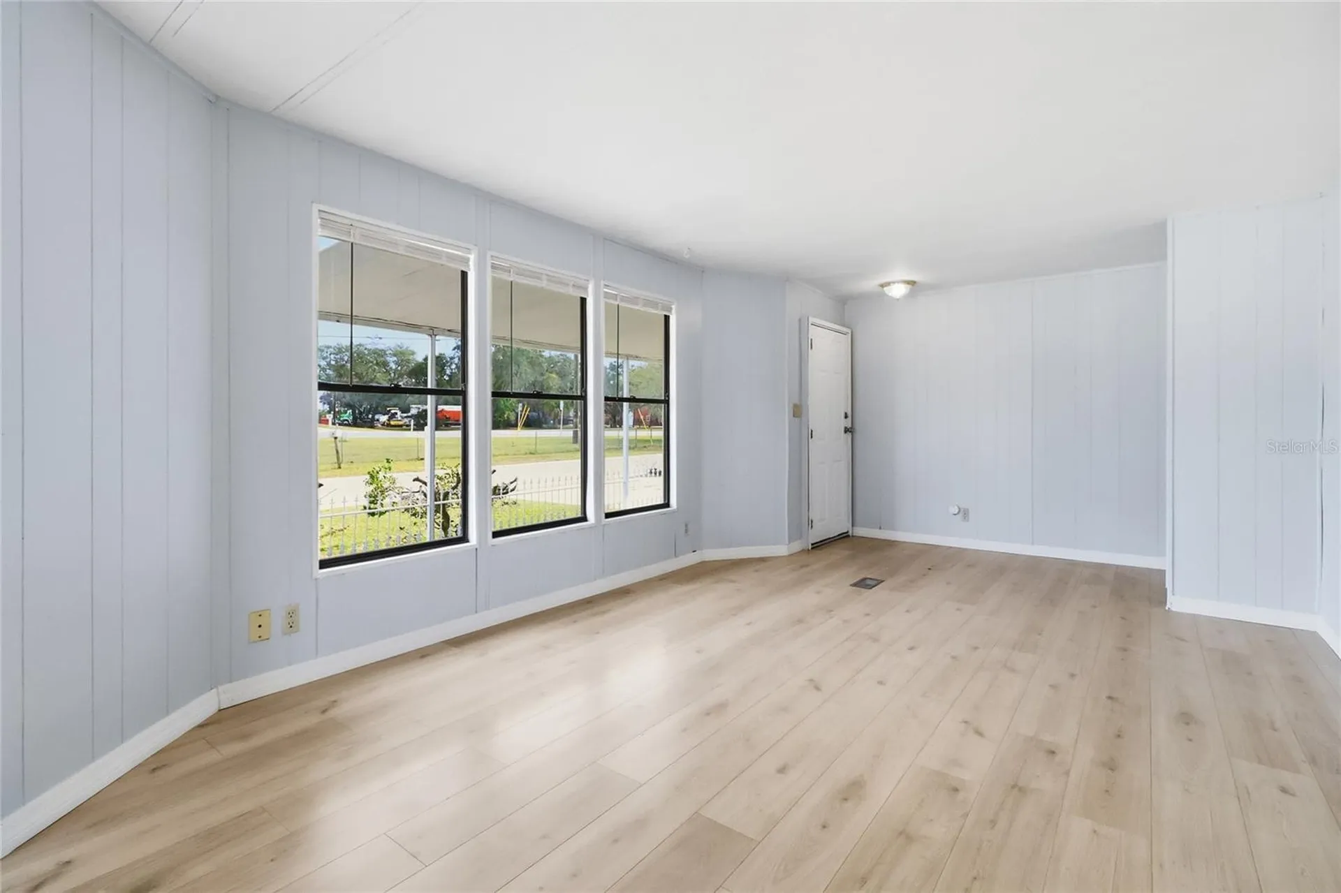419 Sunrise Boulevard Polk City FL 33868