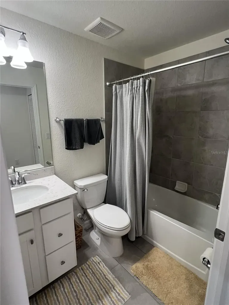 5674 Palmer Circle Bradenton FL 34211