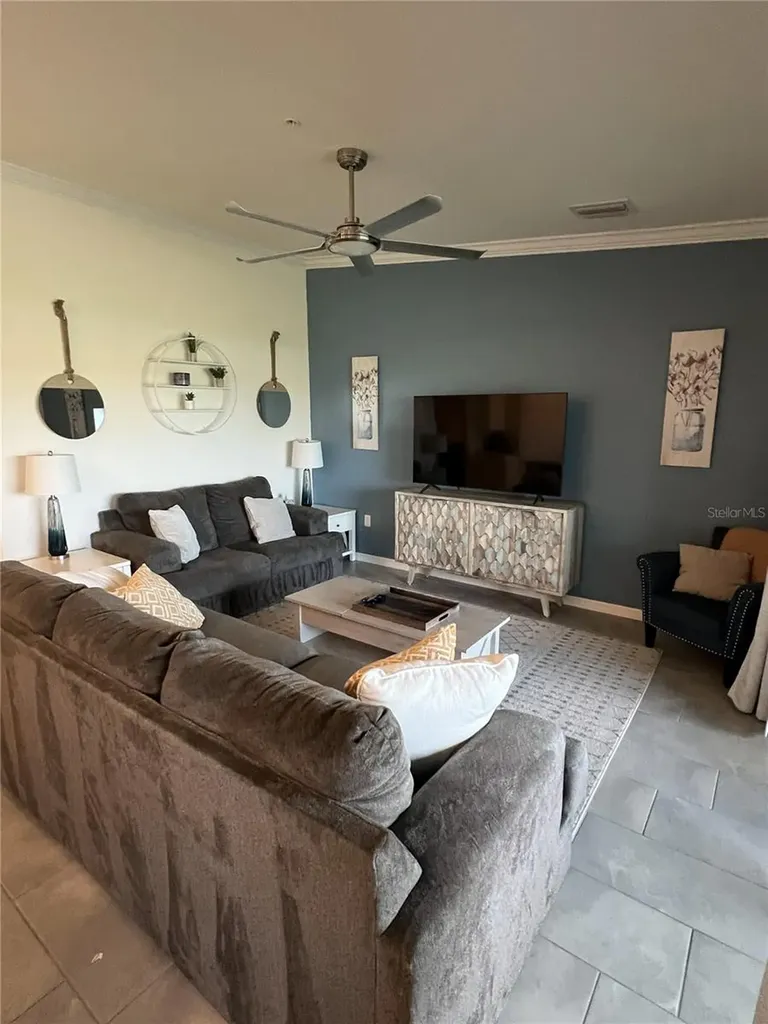 5674 Palmer Circle Bradenton FL 34211
