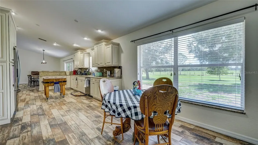 560 Oakford Road Sarasota FL 34240