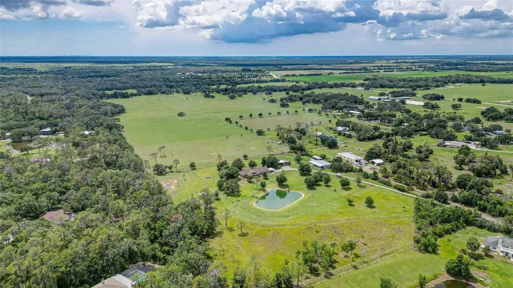 560 Oakford Road Sarasota FL 34240