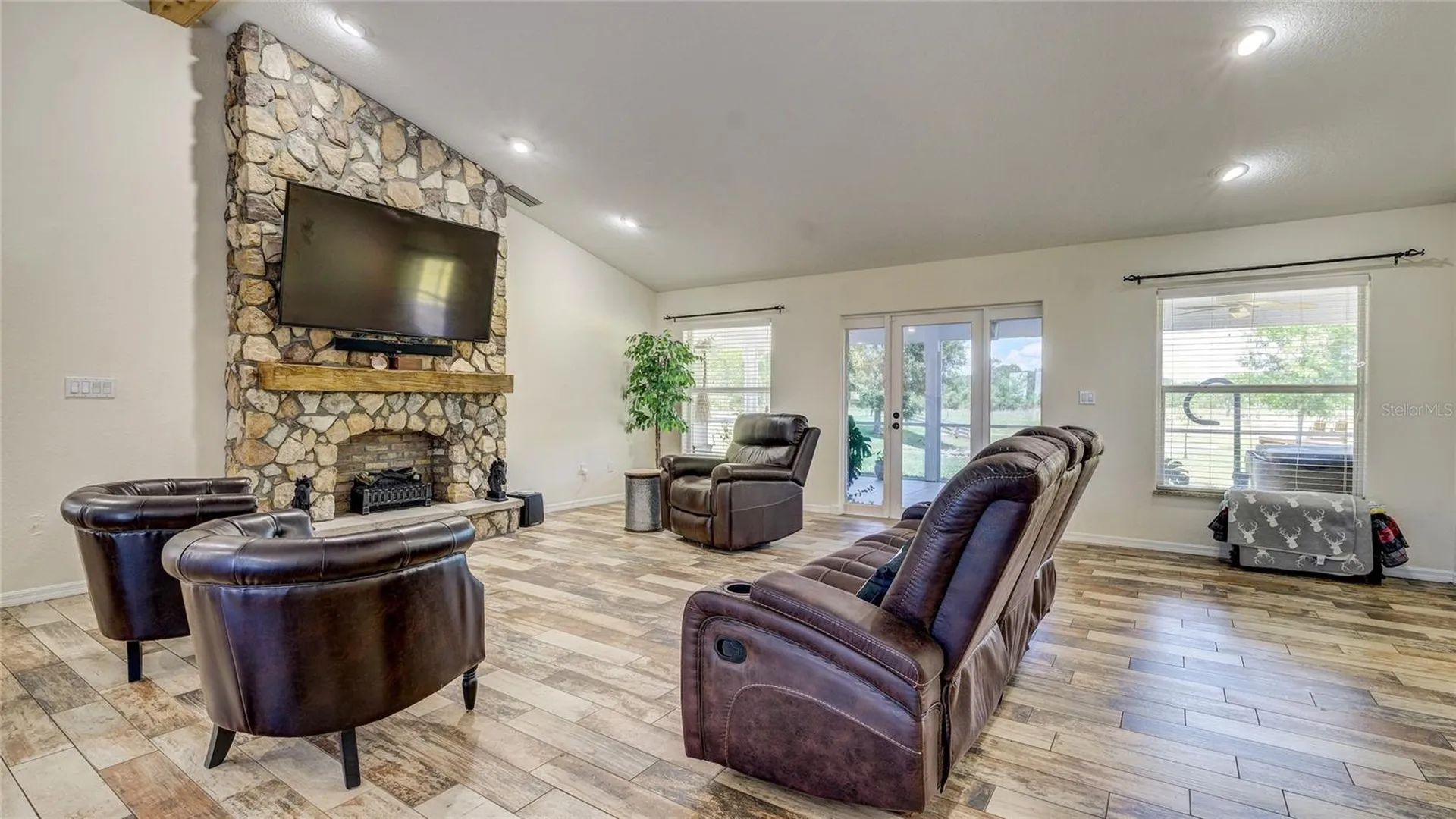 560 Oakford Road Sarasota FL 34240