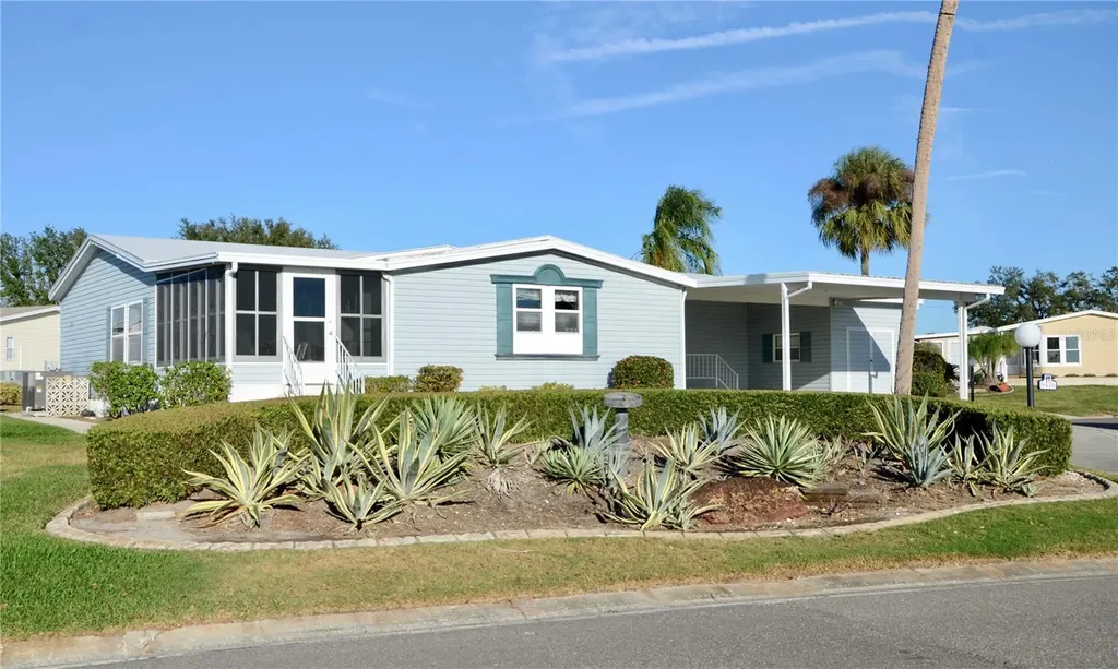 8476 Imperial Circle Palmetto FL 34221