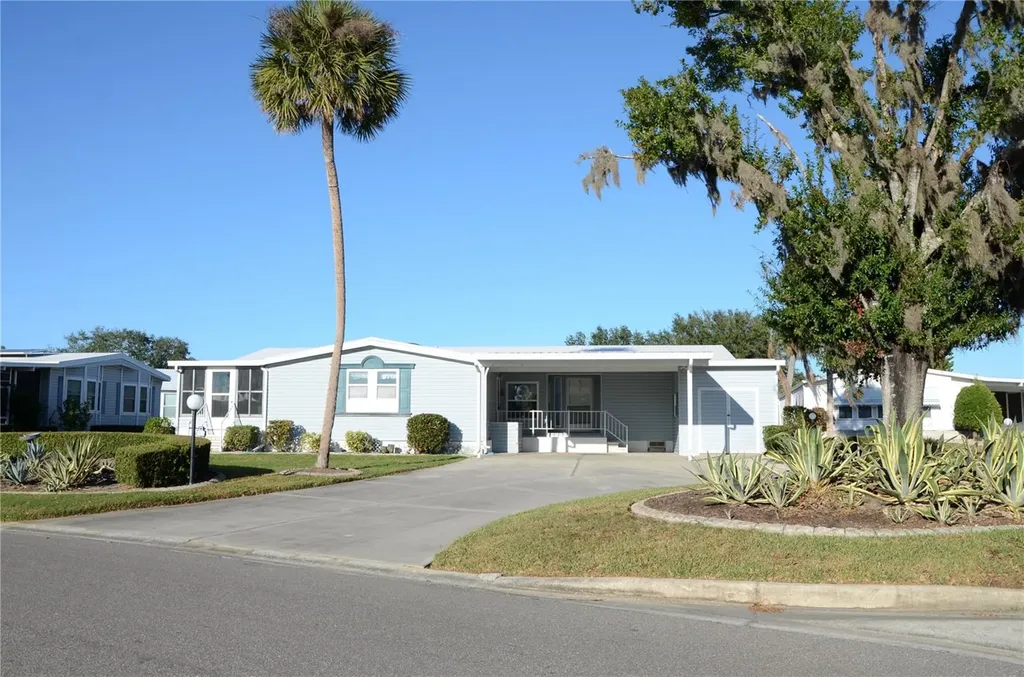 8476 Imperial Circle Palmetto FL 34221