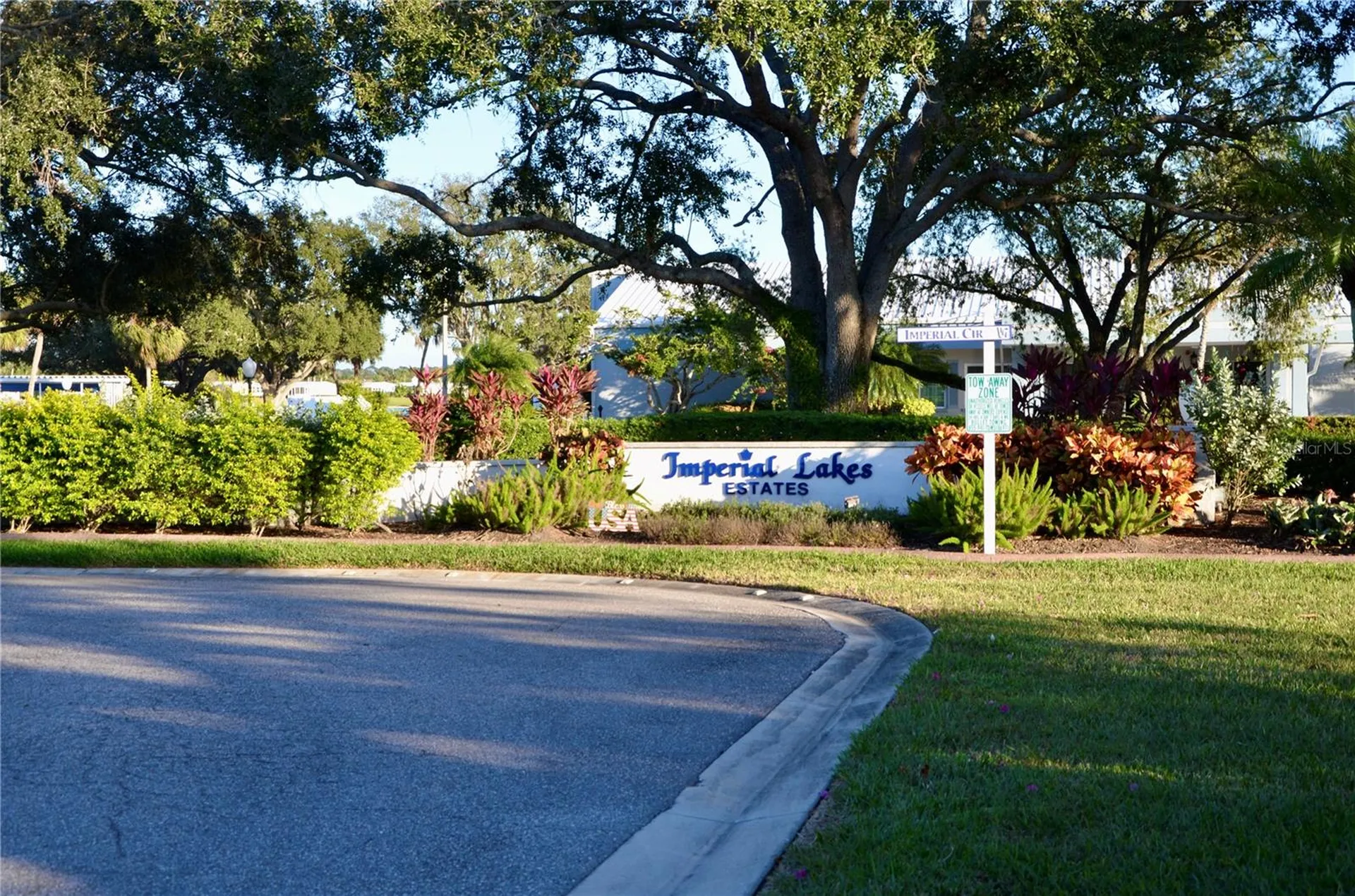 8476 Imperial Circle Palmetto FL 34221