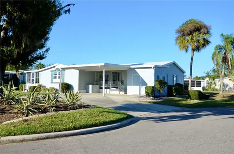 8476 Imperial Circle Palmetto FL 34221