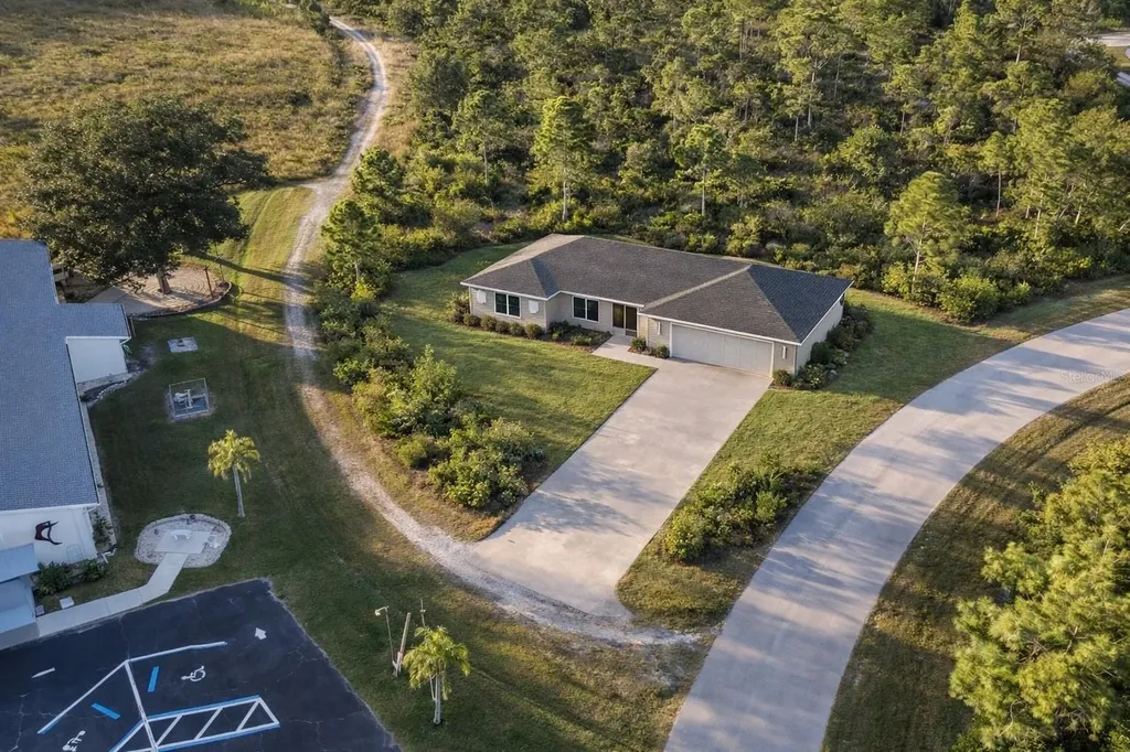 27366 Del Rio Drive Punta Gorda FL 33955