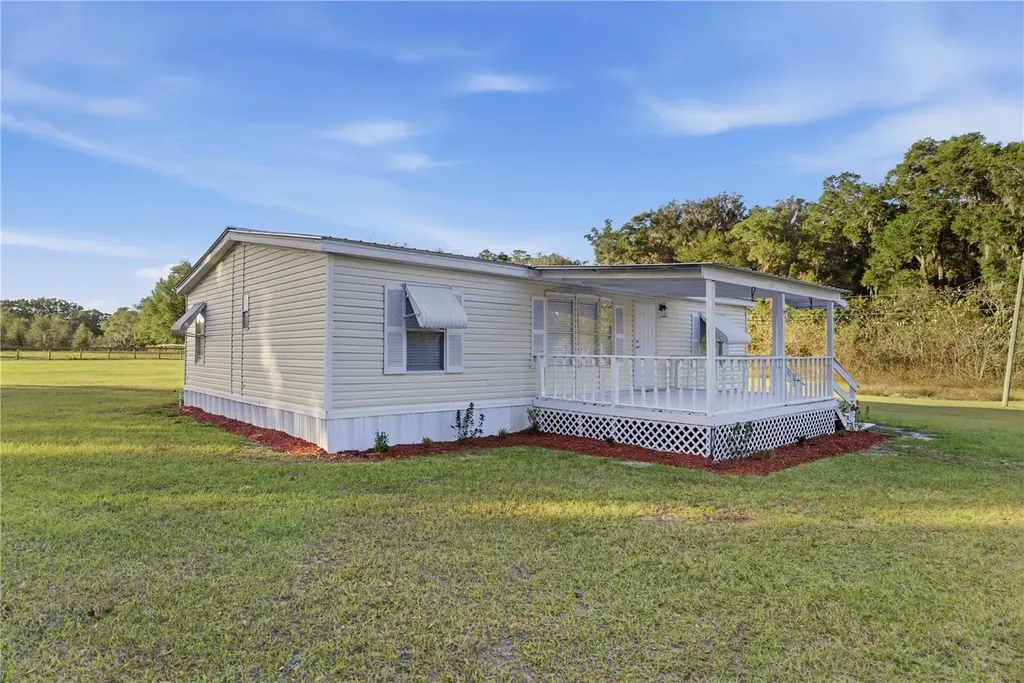 13705 NE 14th Avenue Citra FL 32113