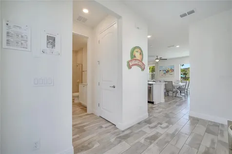 2958 Castaway Lane Kissimmee FL 34747