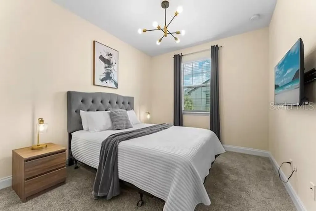 305 Captiva Drive Davenport FL 33896