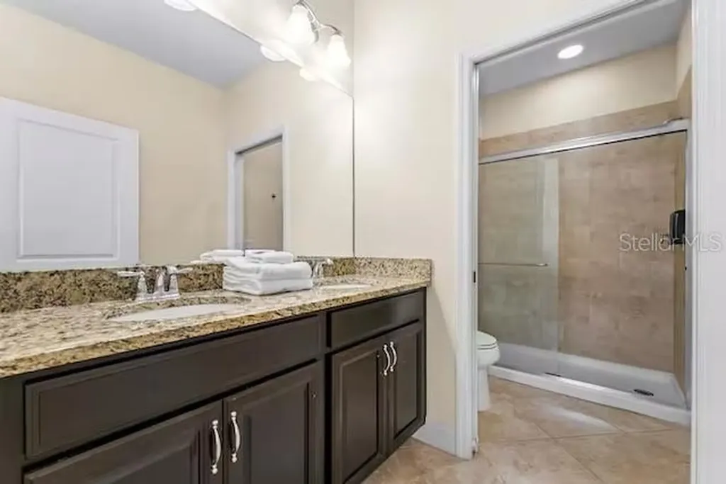 305 Captiva Drive Davenport FL 33896