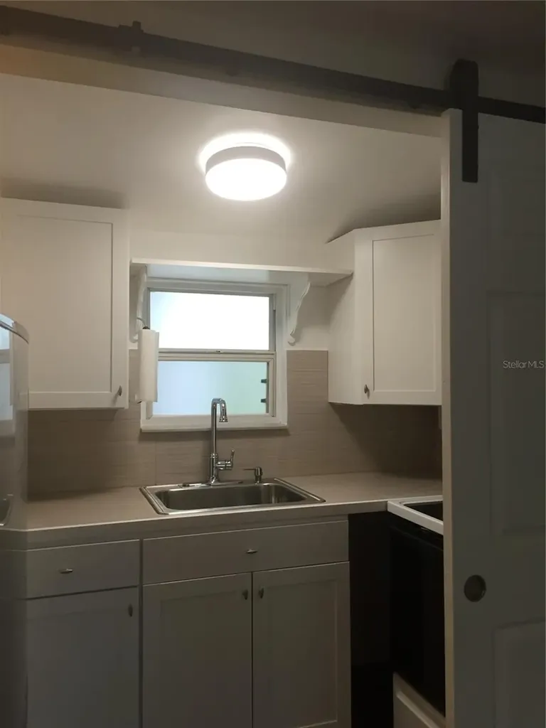 503 N Osprey Avenue Sarasota FL 34236