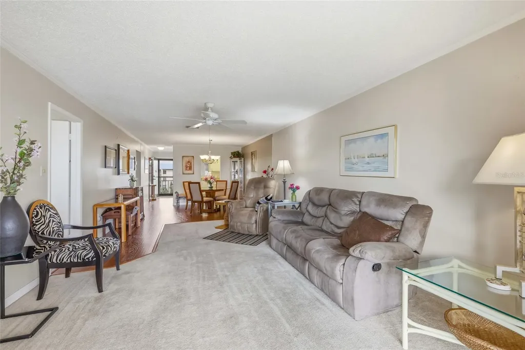 3839 Lake Bayshore Drive Bradenton FL 34205