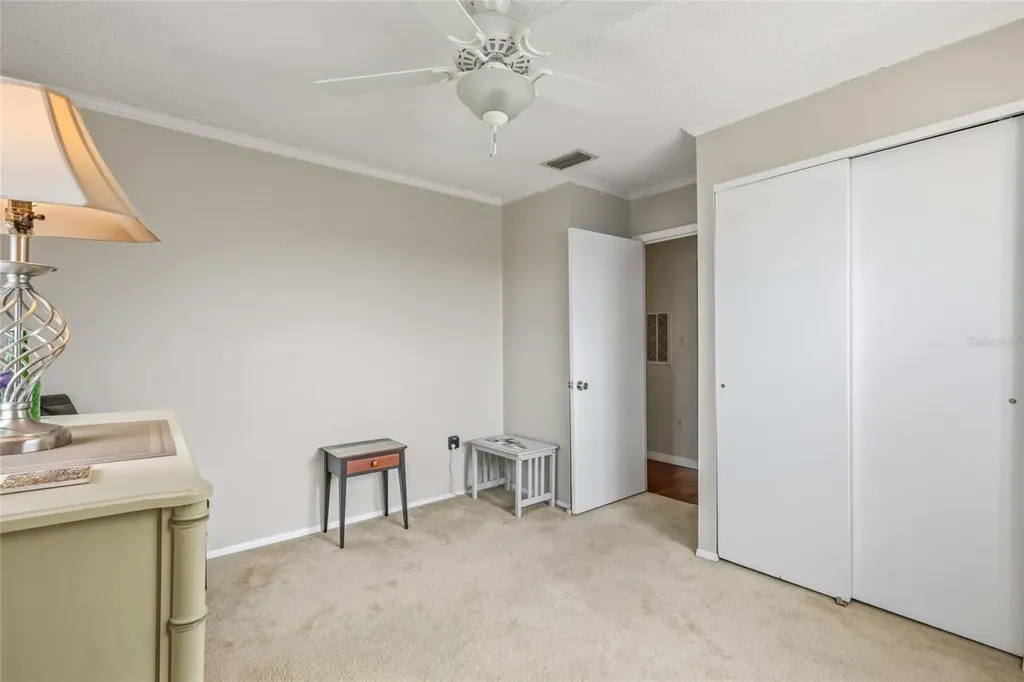 3839 Lake Bayshore Drive Bradenton FL 34205