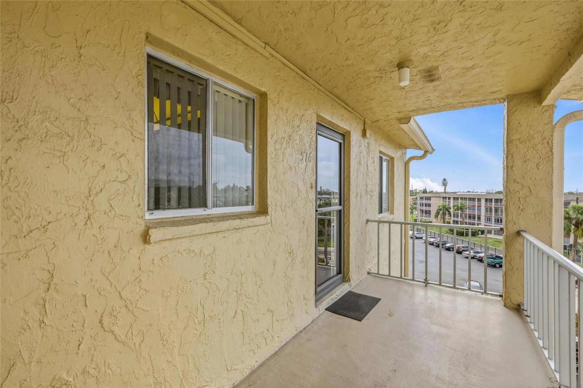 3839 Lake Bayshore Drive Bradenton FL 34205