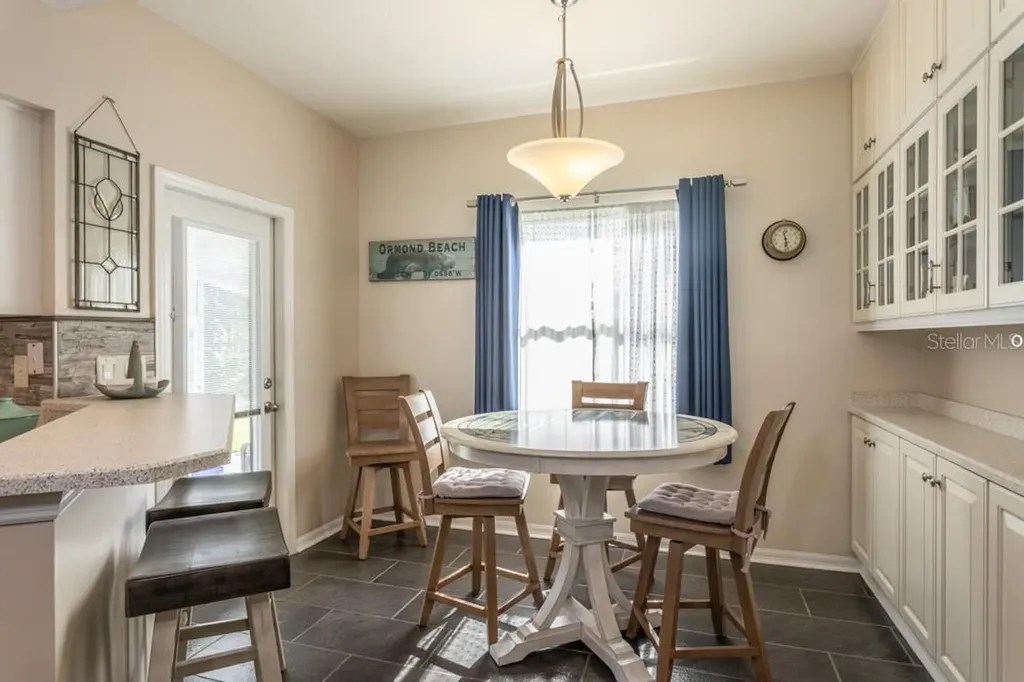5 Canterbury Woods Ormond Beach FL 32174