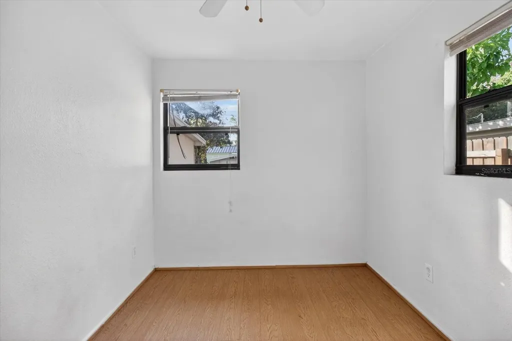 2480 18th Avenue N St Petersburg FL 33713